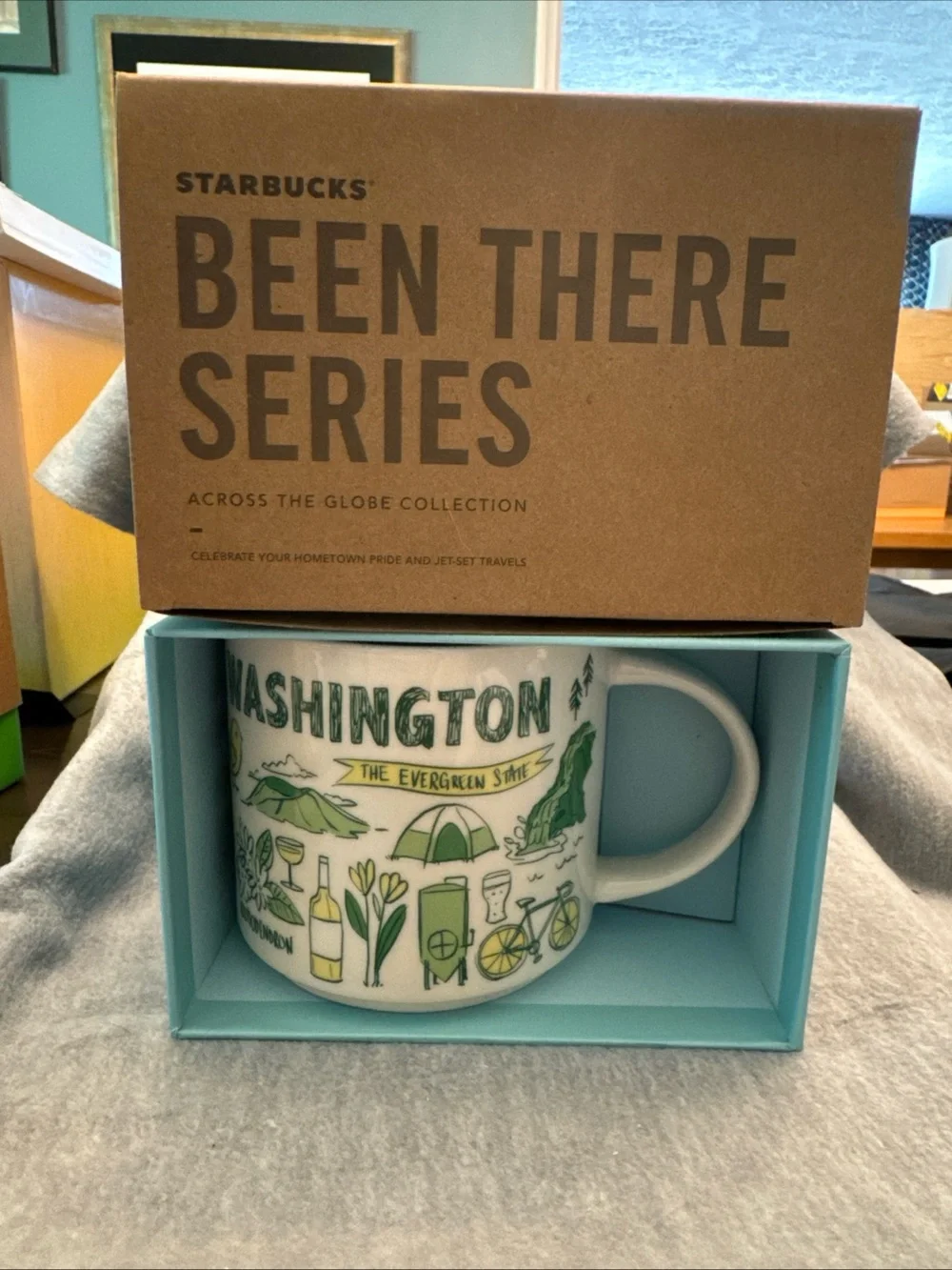 Starbucks Washington Green & White Been There Series Ceramic Mug